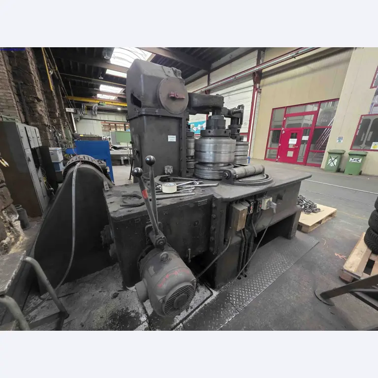 Machines and systems in the fields of plant engineering, boiler construction, environmental technology, waste water and waste treatment, large parts processing, welded constructions-1