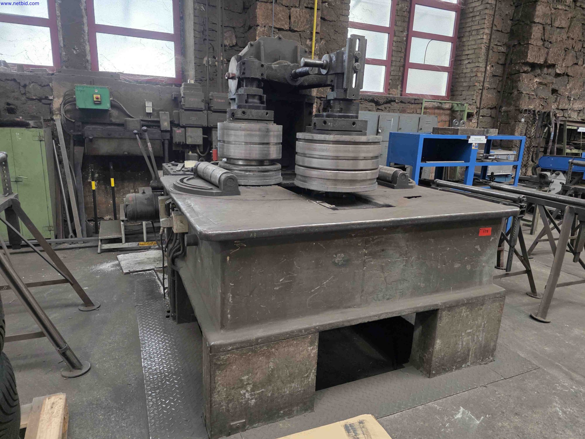 Machines and systems in the fields of plant engineering, boiler construction, environmental technology, waste water and waste treatment, large parts processing, welded constructions-2