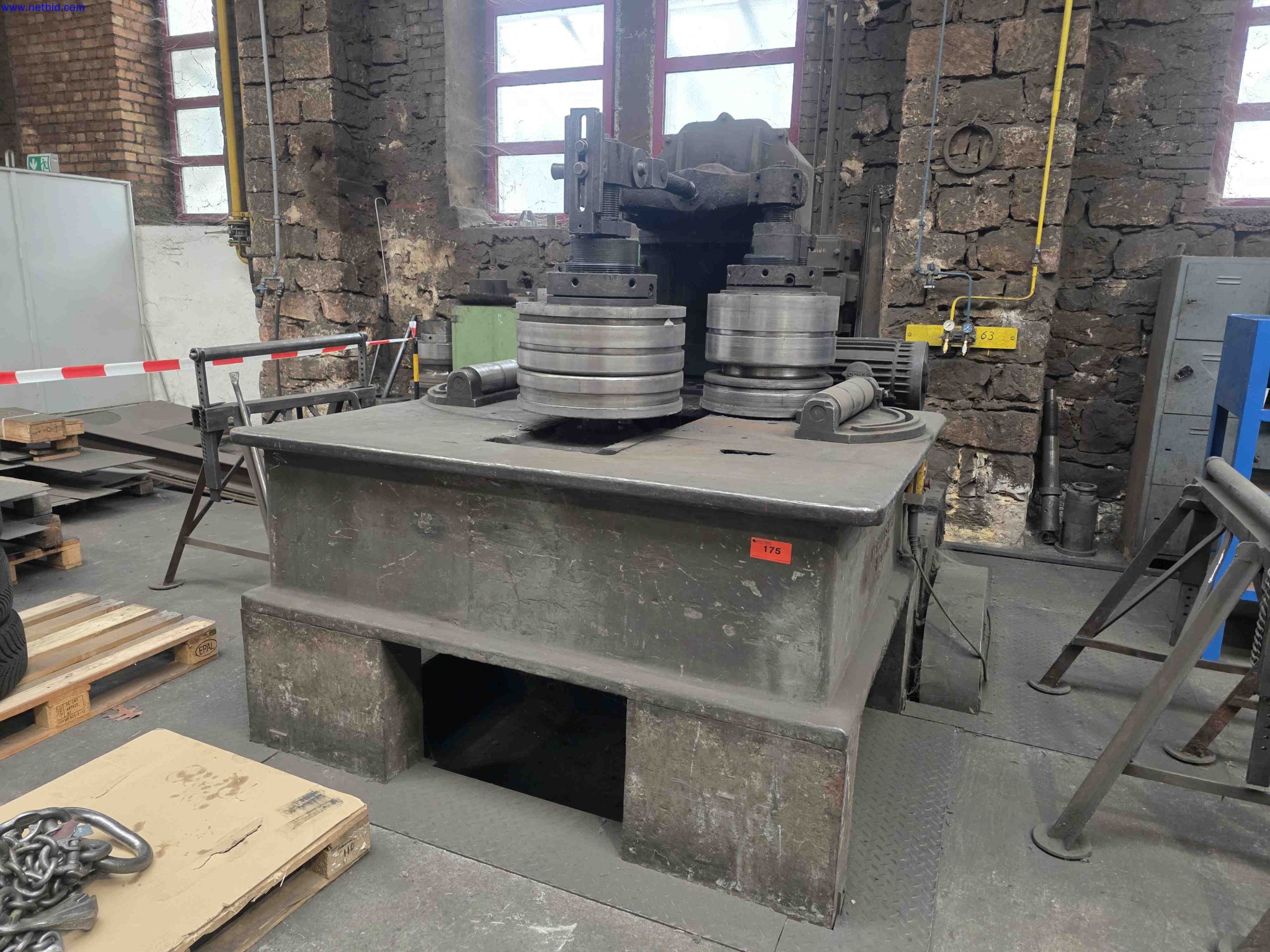 Machines and systems in the fields of plant engineering, boiler construction, environmental technology, waste water and waste treatment, large parts processing, welded constructions-3