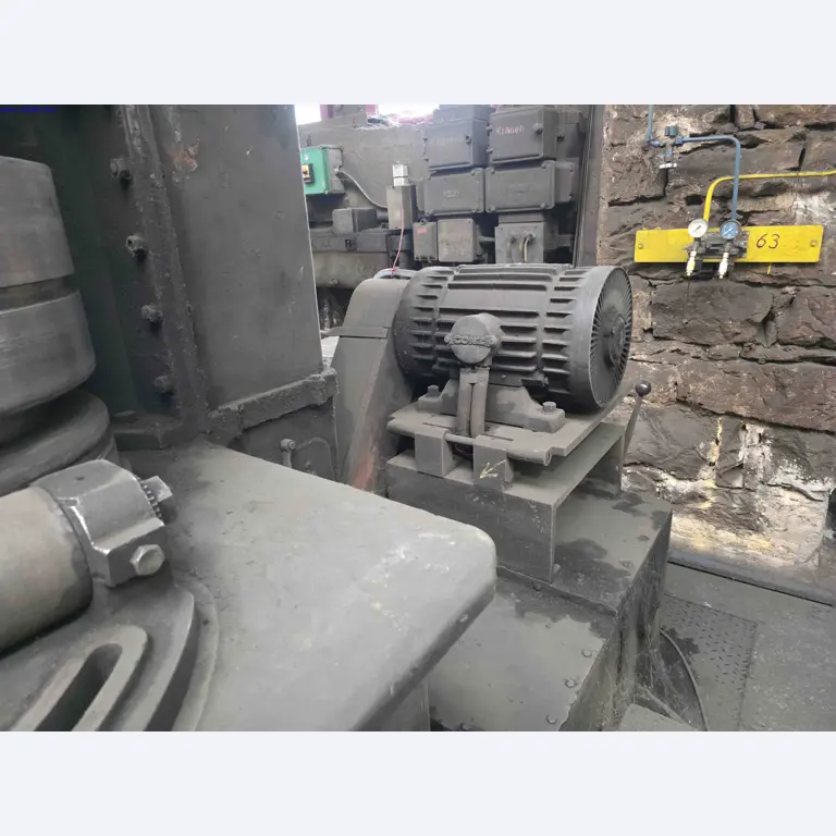 Machines and systems in the fields of plant engineering, boiler construction, environmental technology, waste water and waste treatment, large parts processing, welded constructions-5