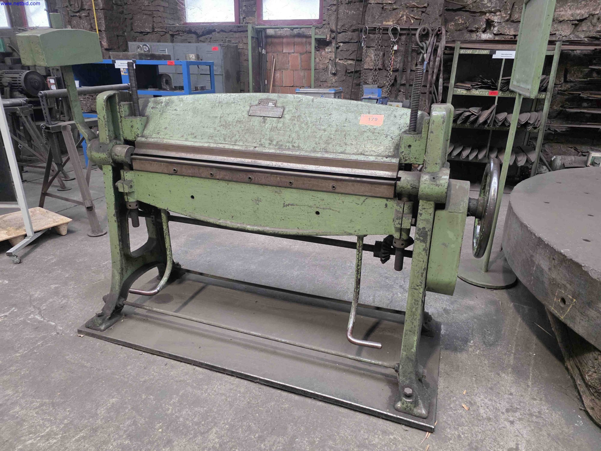 Machines and systems in the fields of plant engineering, boiler construction, environmental technology, waste water and waste treatment, large parts processing, welded constructions-1