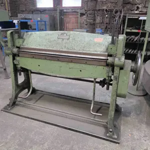 Swivel bending machine JS