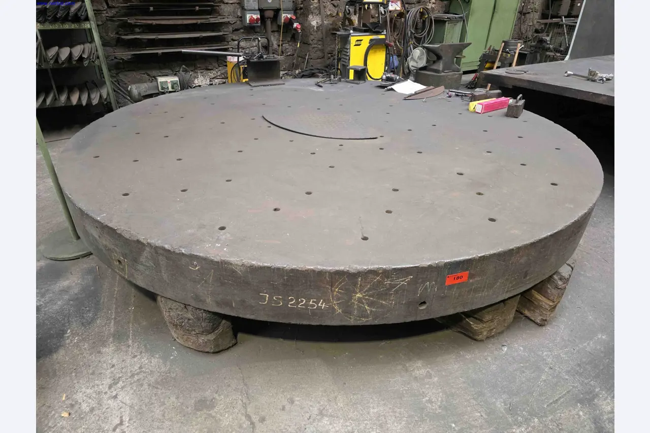 Machines and systems in the fields of plant engineering, boiler construction, environmental technology, waste water and waste treatment, large parts processing, welded constructions-1