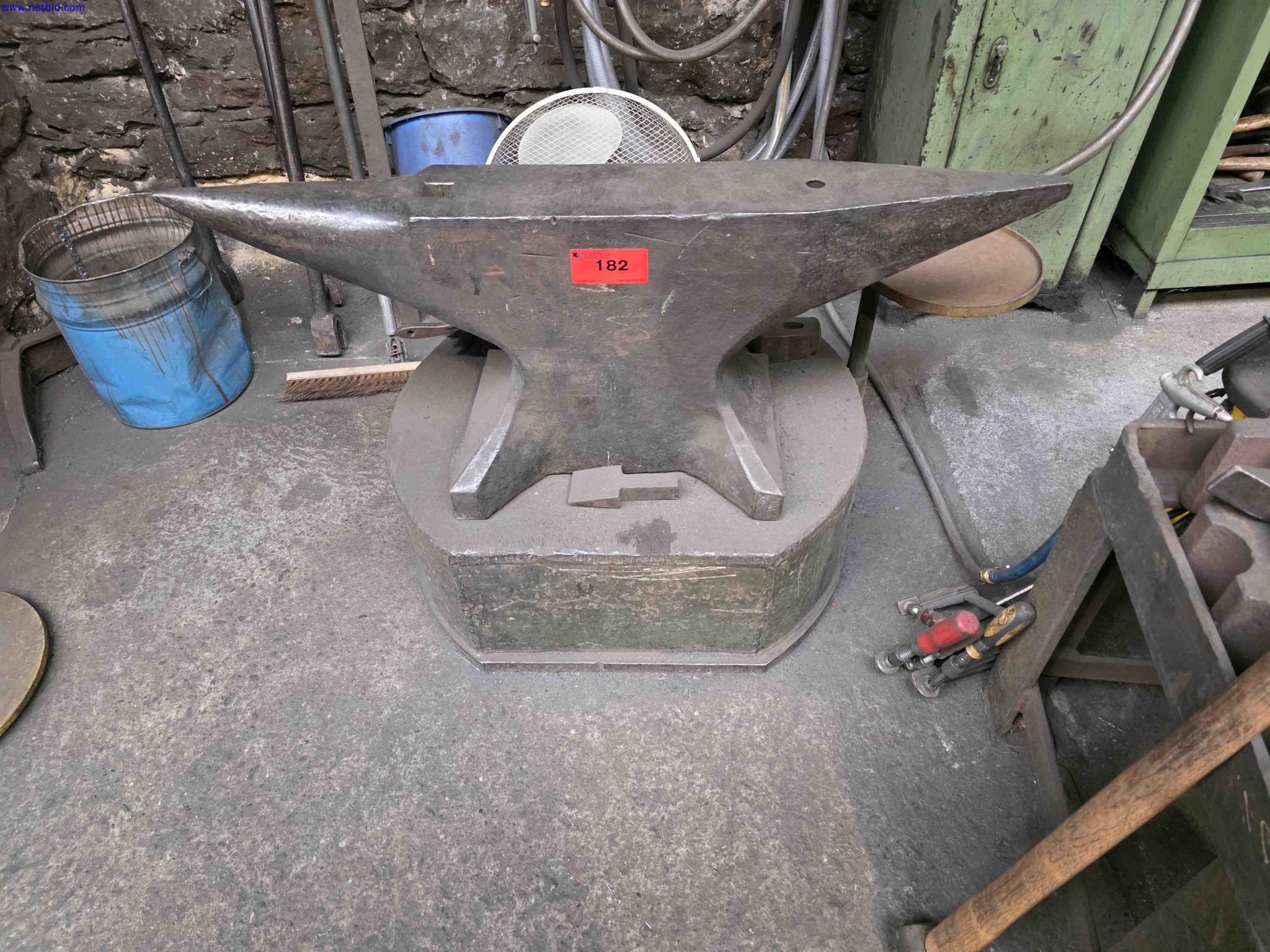 Machines and systems in the fields of plant engineering, boiler construction, environmental technology, waste water and waste treatment, large parts processing, welded constructions-1