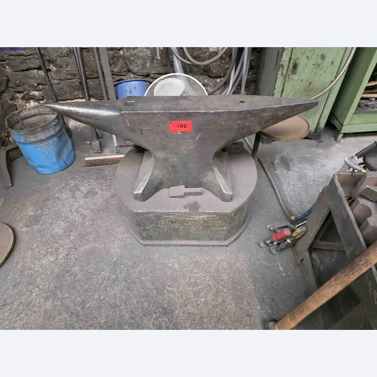 Machines and systems in the fields of plant engineering, boiler construction, environmental technology, waste water and waste treatment, large parts processing, welded constructions-1