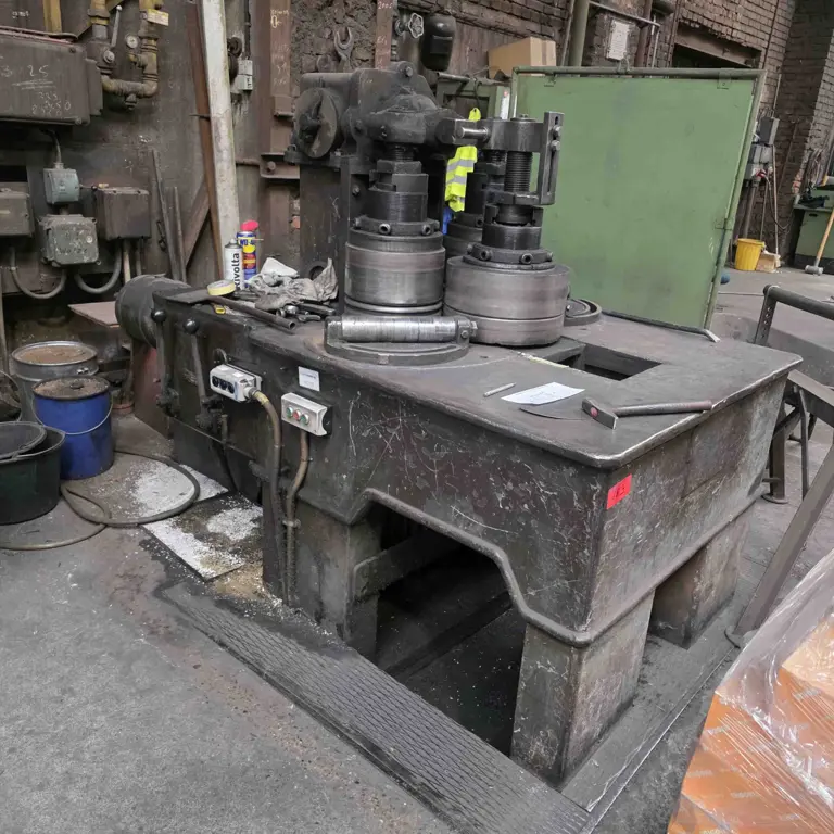 Vertical 3-roll round bending machine Herkules Werk