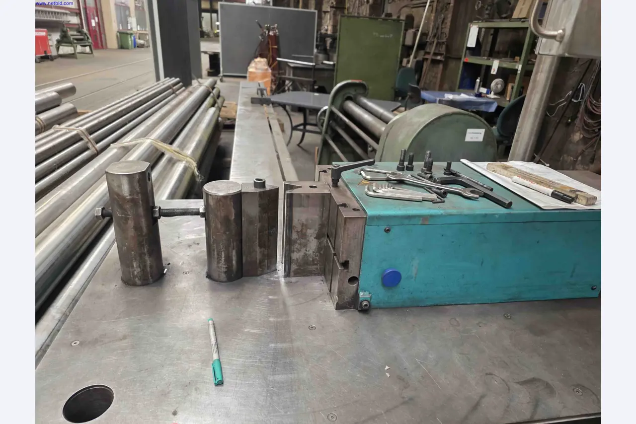 Machines and systems in the fields of plant engineering, boiler construction, environmental technology, waste water and waste treatment, large parts processing, welded constructions-4