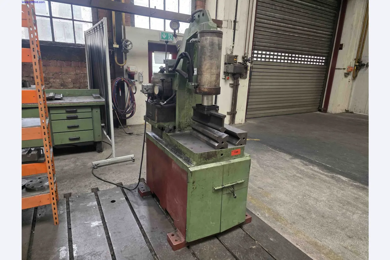 Machines and systems in the fields of plant engineering, boiler construction, environmental technology, waste water and waste treatment, large parts processing, welded constructions-1