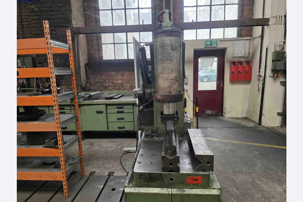 Machines and systems in the fields of plant engineering, boiler construction, environmental technology, waste water and waste treatment, large parts processing, welded constructions-6