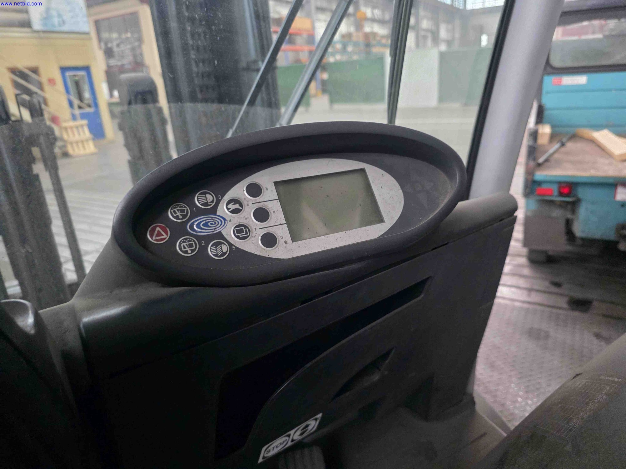 Machines and systems in the fields of plant engineering, boiler construction, environmental technology, waste water and waste treatment, large parts processing, welded constructions-10