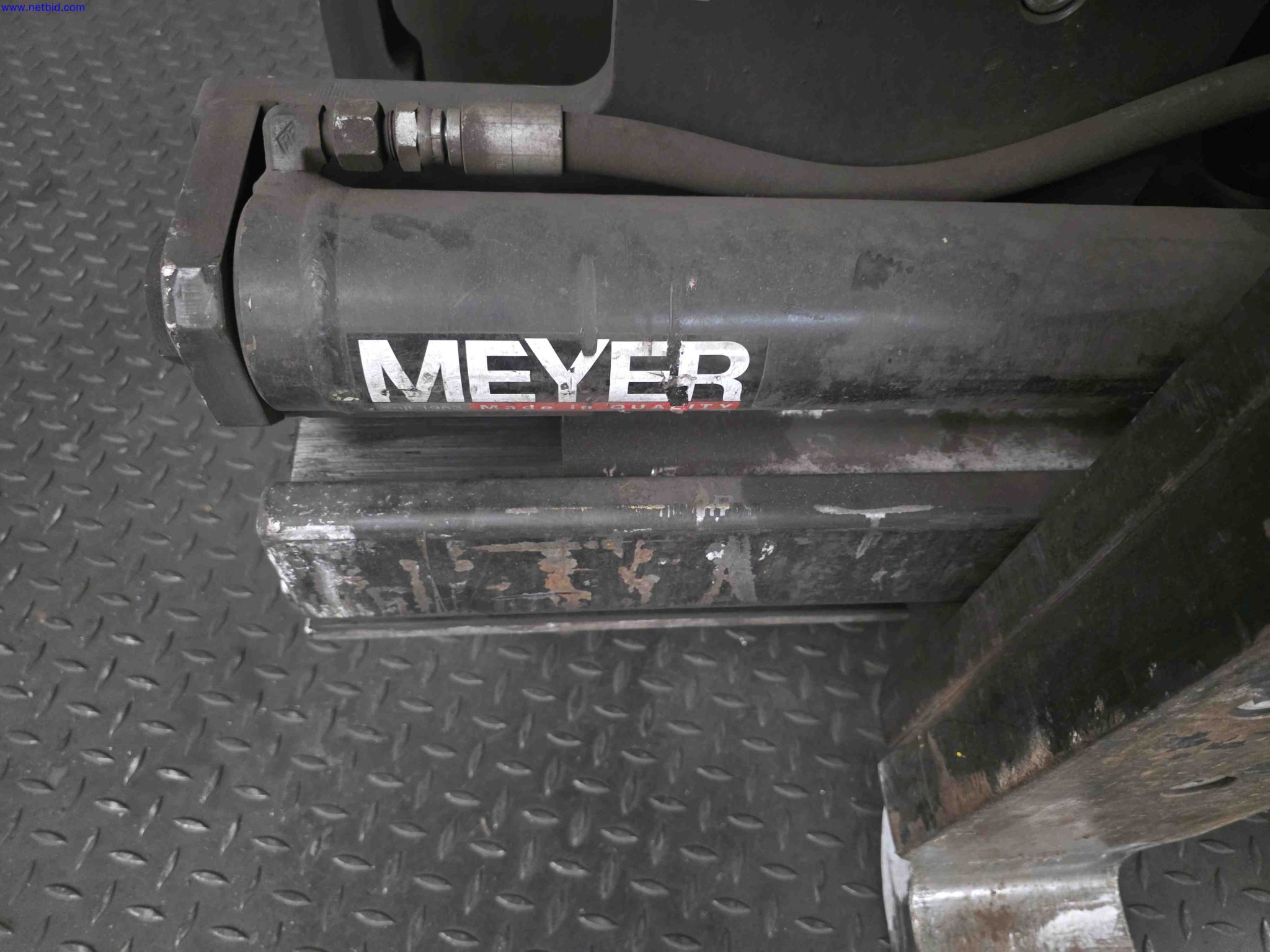 Machines and systems in the fields of plant engineering, boiler construction, environmental technology, waste water and waste treatment, large parts processing, welded constructions-11