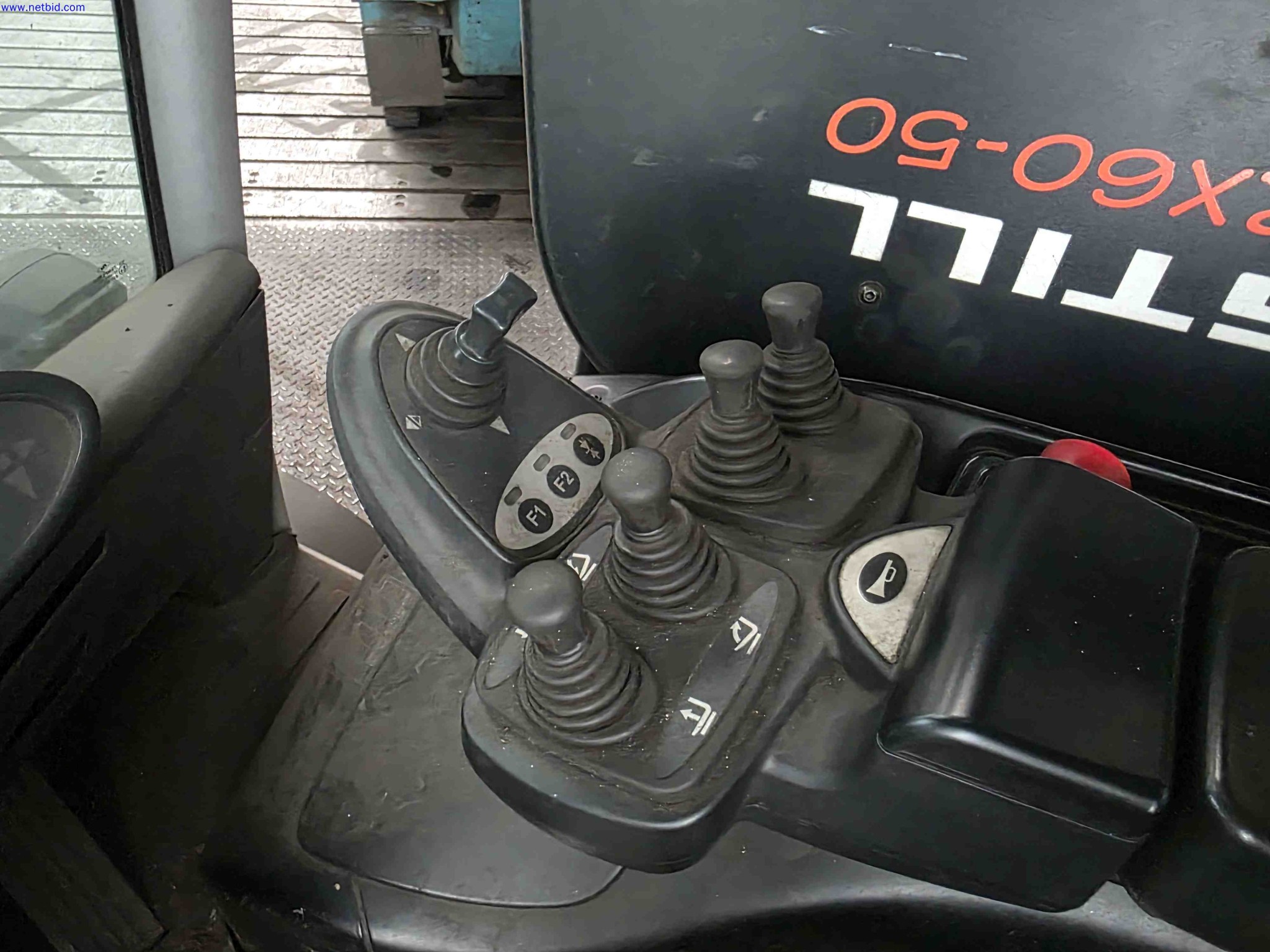 Machines and systems in the fields of plant engineering, boiler construction, environmental technology, waste water and waste treatment, large parts processing, welded constructions-6