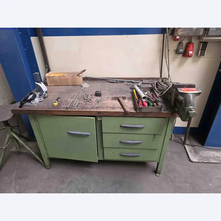 Machines et installations dans le domaine de la construction d'installations, de la chaudronnerie, de la technique environnementale, du traitement des eaux usées et des déchets, de l'usinage de grandes pièces, des constructions soudées-1