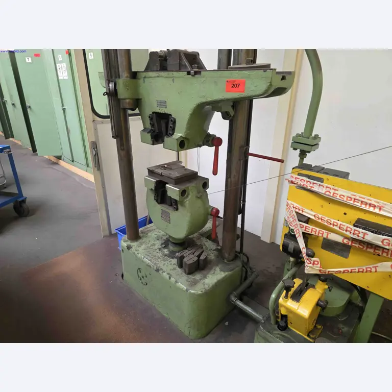 Machines et installations dans le domaine de la construction d'installations, de la chaudronnerie, de la technique environnementale, du traitement des eaux usées et des déchets, de l'usinage de grandes pièces, des constructions soudées-3