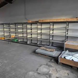 13 lfm. Storage rack