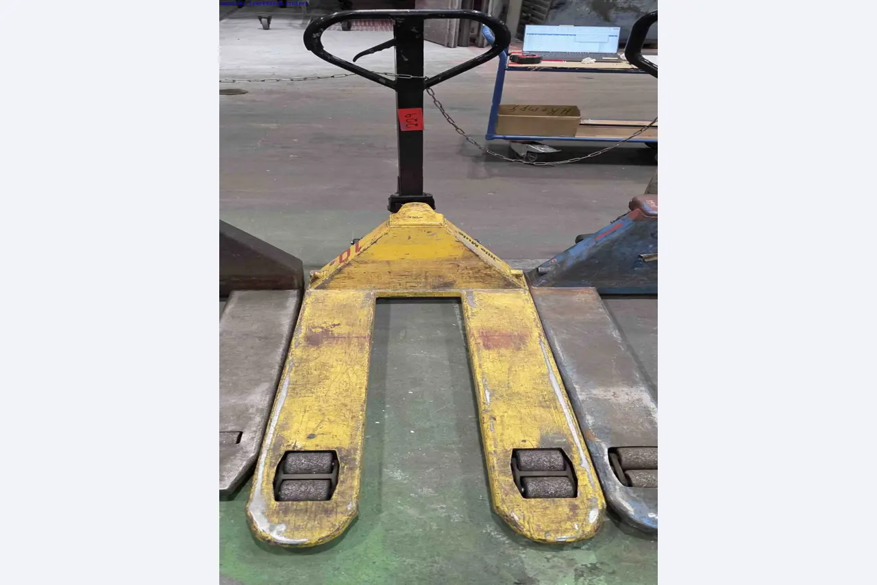 Machines and systems in the fields of plant engineering, boiler construction, environmental technology, waste water and waste treatment, large parts processing, welded constructions-1