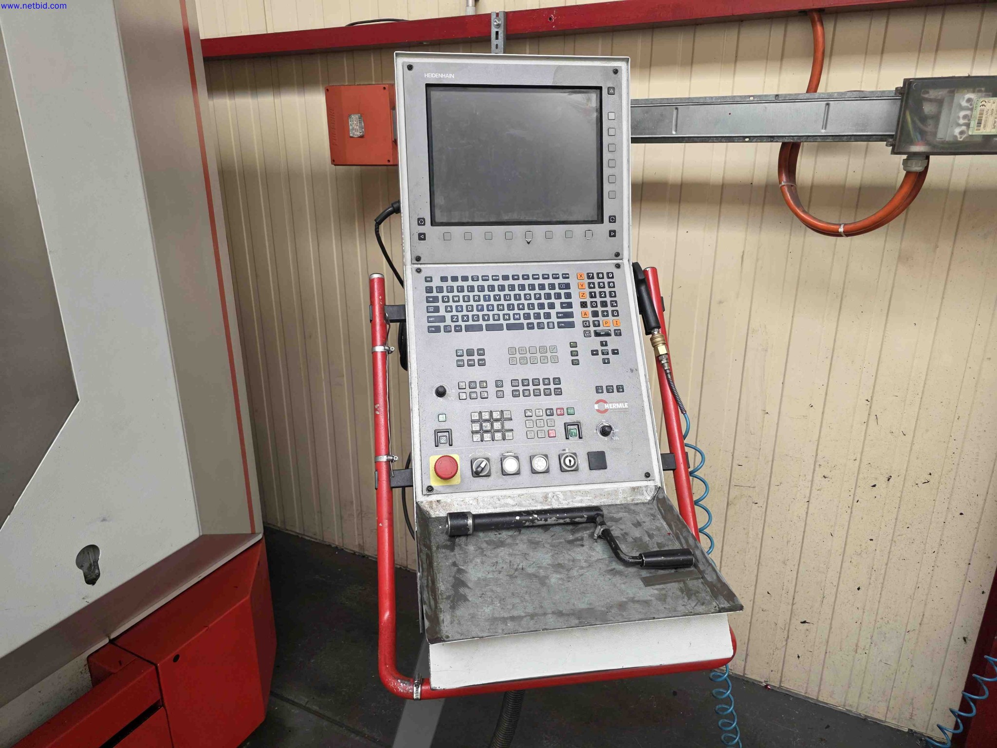 Machines and systems in the fields of plant engineering, boiler construction, environmental technology, waste water and waste treatment, large parts processing, welded constructions-10