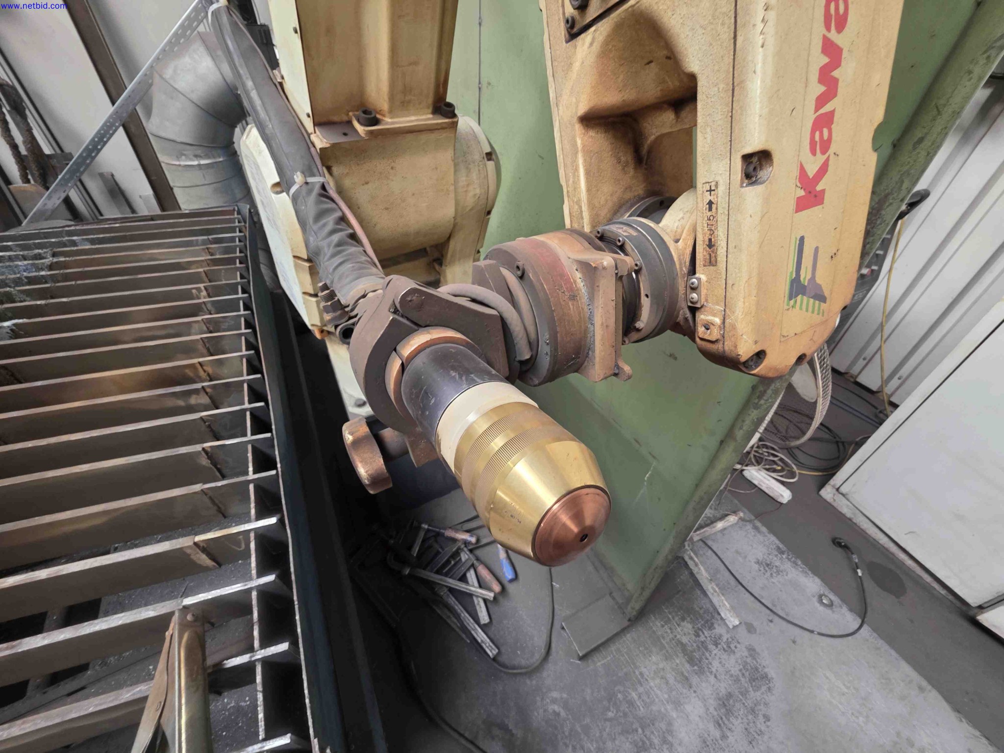 Machines and systems in the fields of plant engineering, boiler construction, environmental technology, waste water and waste treatment, large parts processing, welded constructions-11