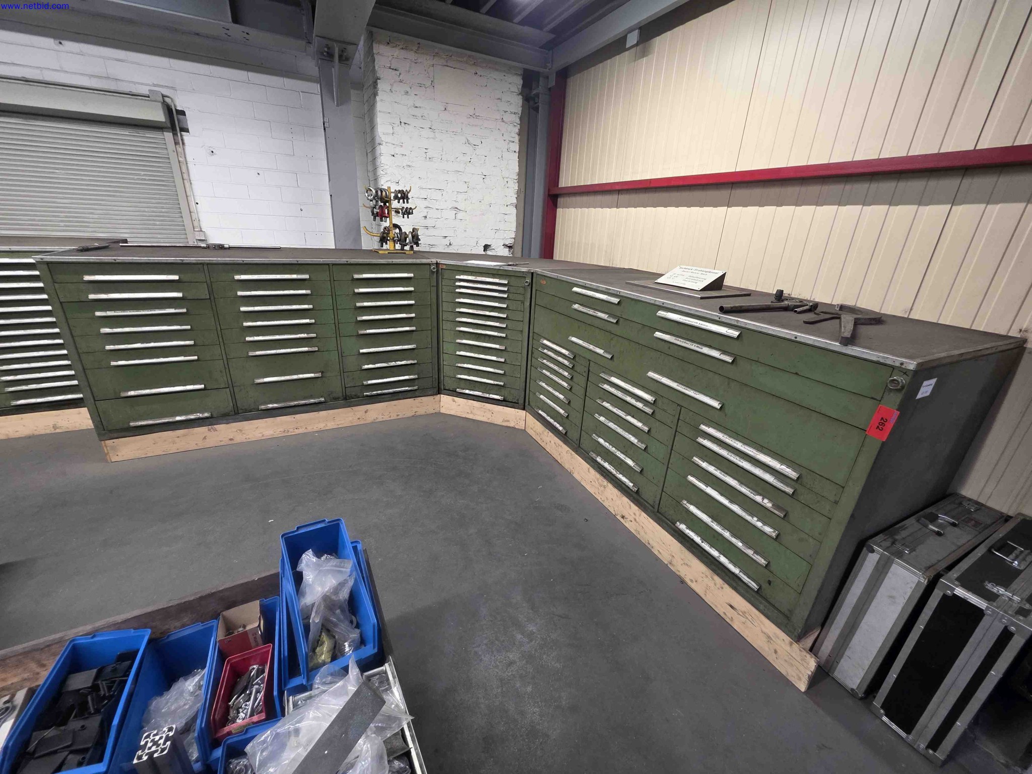 Machines and systems in the fields of plant engineering, boiler construction, environmental technology, waste water and waste treatment, large parts processing, welded constructions-1