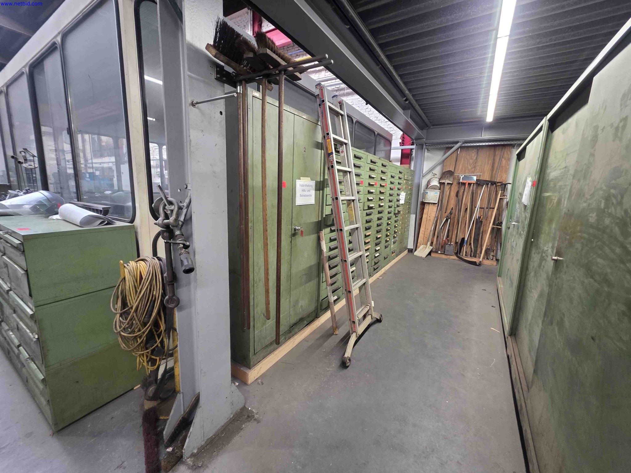 Machines and systems in the fields of plant engineering, boiler construction, environmental technology, waste water and waste treatment, large parts processing, welded constructions-5