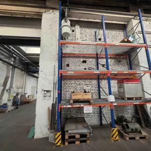Pallet racking system (116) Kohler