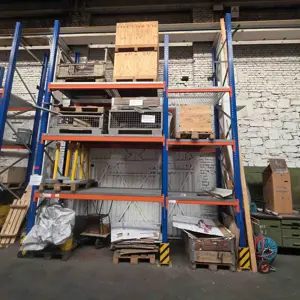 Pallet racking system (113) Kohler