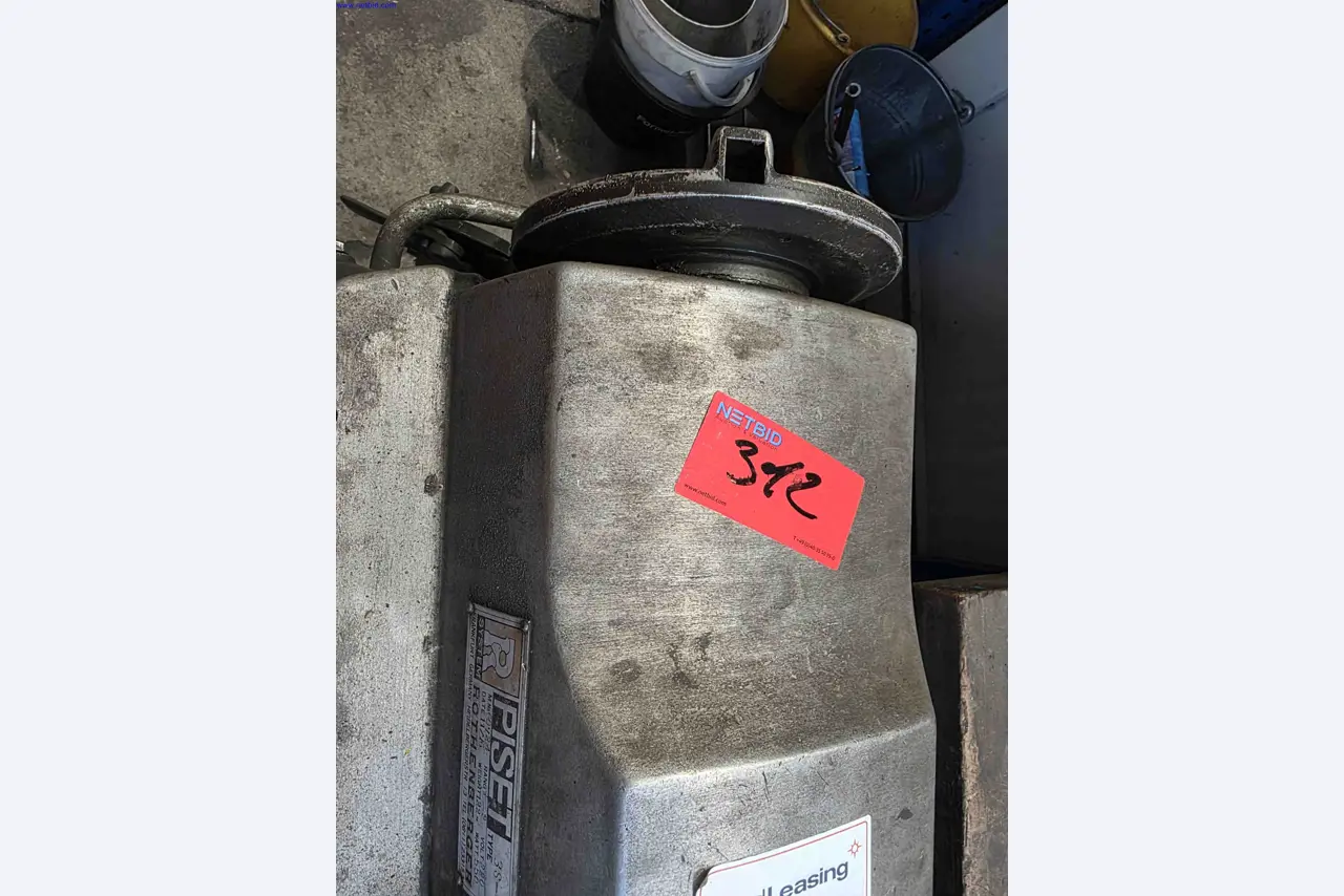 Stroje a zařízení v oborech strojírenství, kotlářství, technologie ochrany životního prostředí, zpracování odpadních vod a odpadů, zpracování velkých dílů, svařované konstrukce.-2