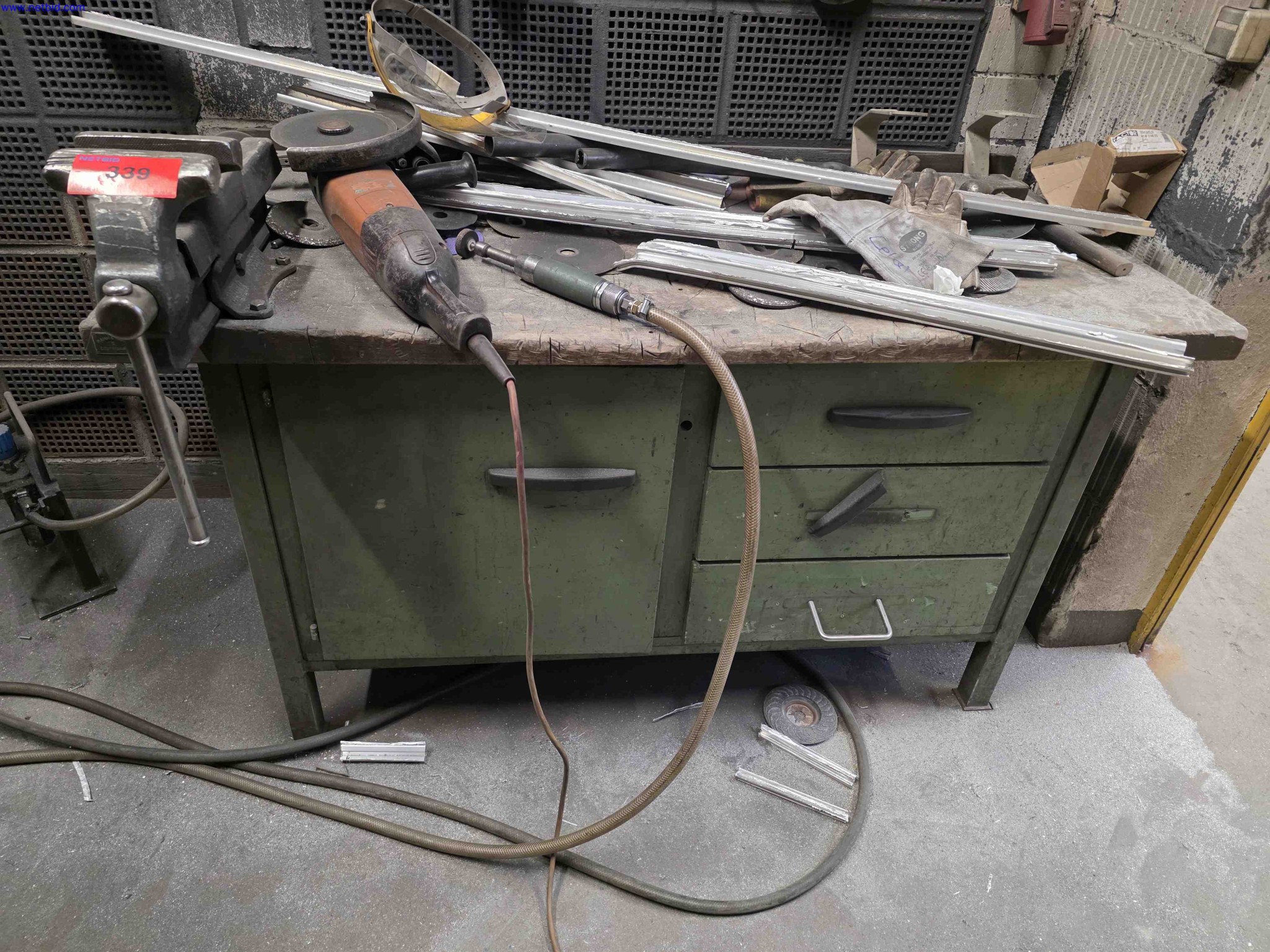 Machines and systems in the fields of plant engineering, boiler construction, environmental technology, waste water and waste treatment, large parts processing, welded constructions-1