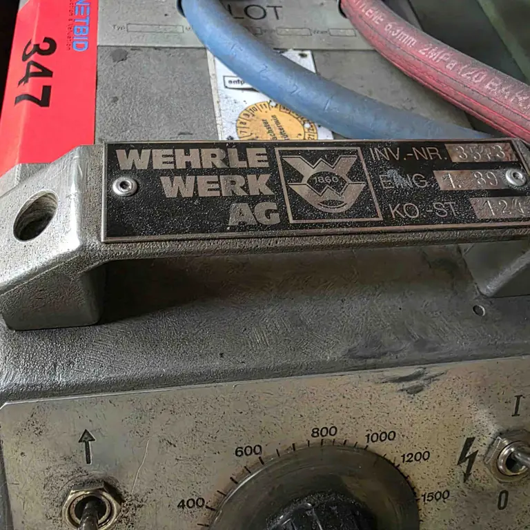 Autogenous flame cutting station