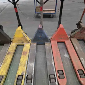 Pallet truck (1) Pfaff