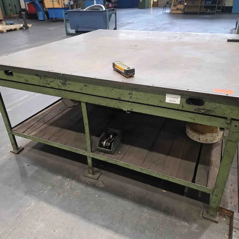 Spotting/scoring plate