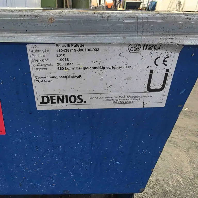 2 Hazardous goods drip pans