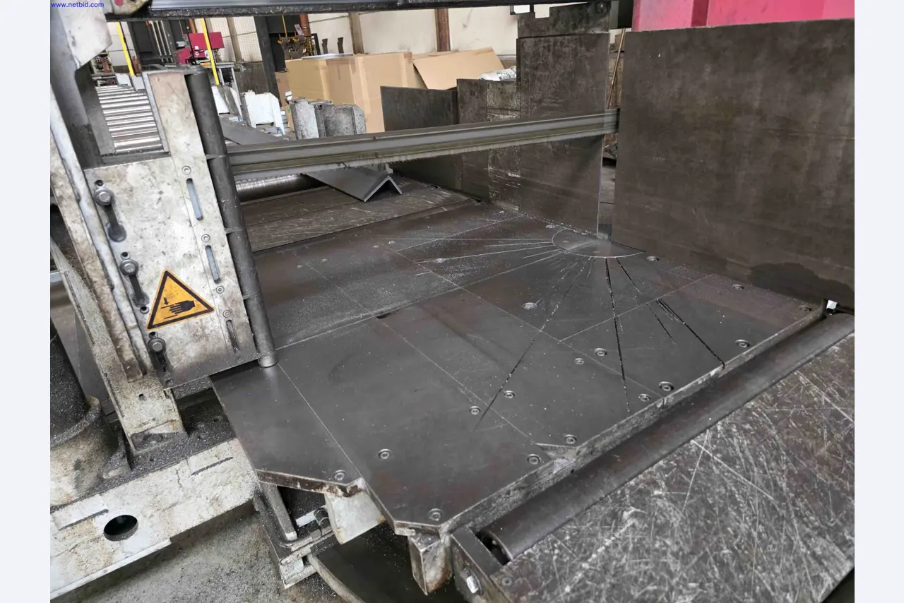 Machines and systems in the fields of plant engineering, boiler construction, environmental technology, waste water and waste treatment, large parts processing, welded constructions-10