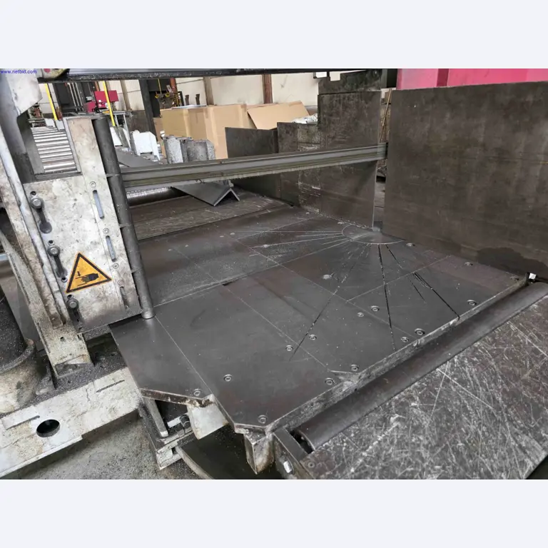 Machines and systems in the fields of plant engineering, boiler construction, environmental technology, waste water and waste treatment, large parts processing, welded constructions-10