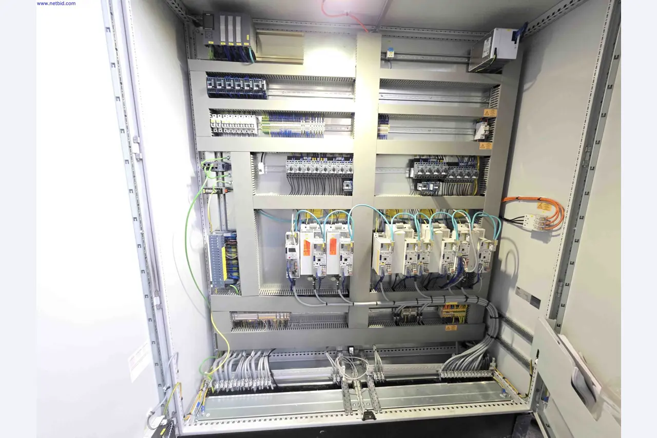 Machines and systems in the fields of plant engineering, boiler construction, environmental technology, waste water and waste treatment, large parts processing, welded constructions-17