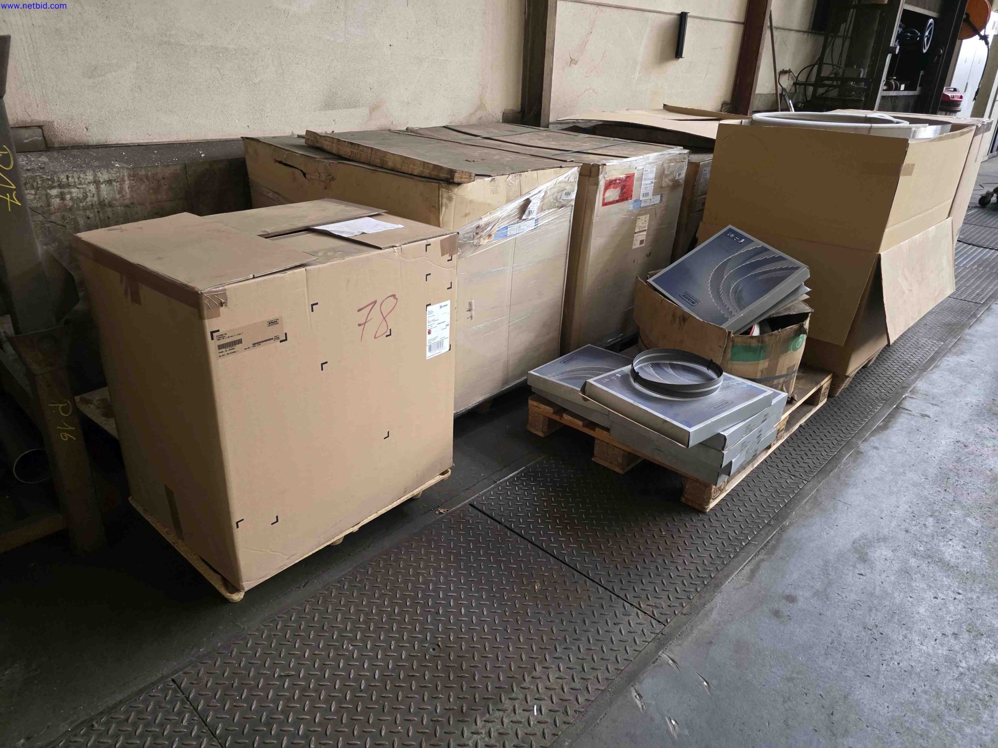 Machines and systems in the fields of plant engineering, boiler construction, environmental technology, waste water and waste treatment, large parts processing, welded constructions-19