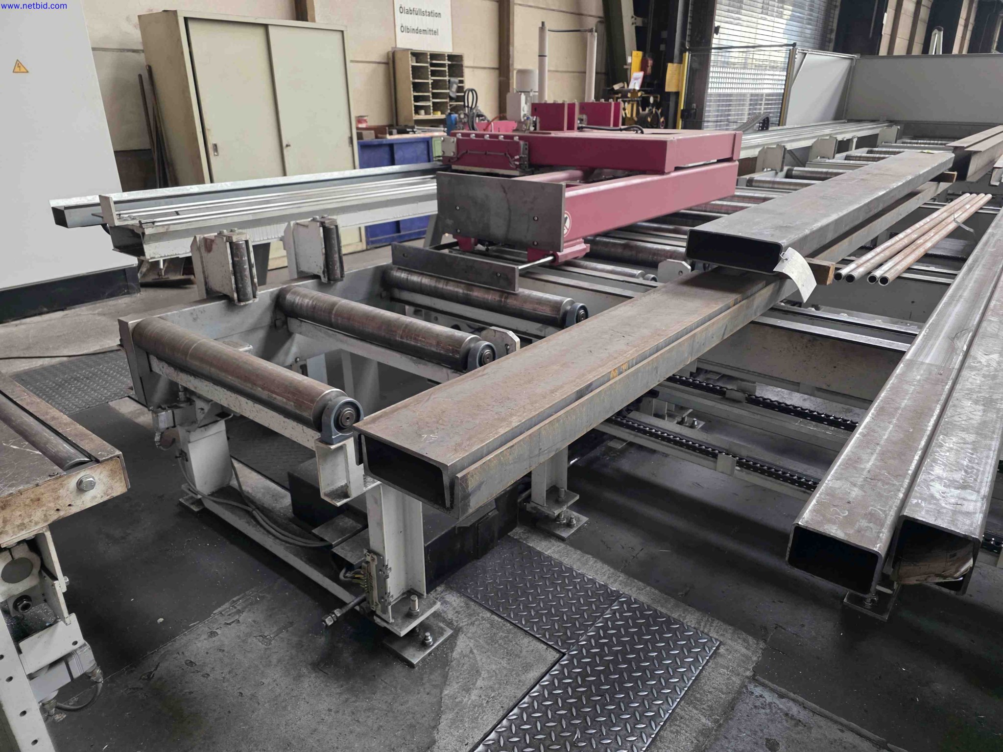 Machines and systems in the fields of plant engineering, boiler construction, environmental technology, waste water and waste treatment, large parts processing, welded constructions-22