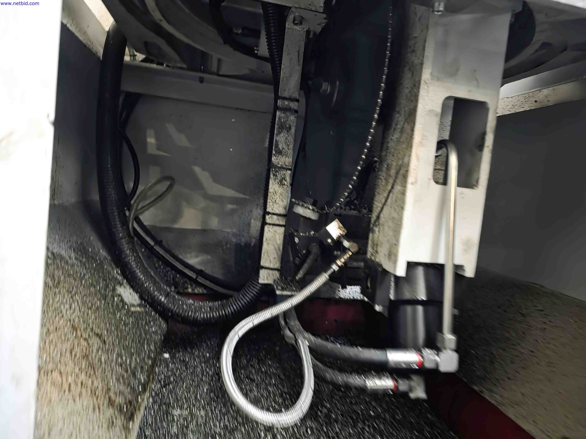 Machines and systems in the fields of plant engineering, boiler construction, environmental technology, waste water and waste treatment, large parts processing, welded constructions-5