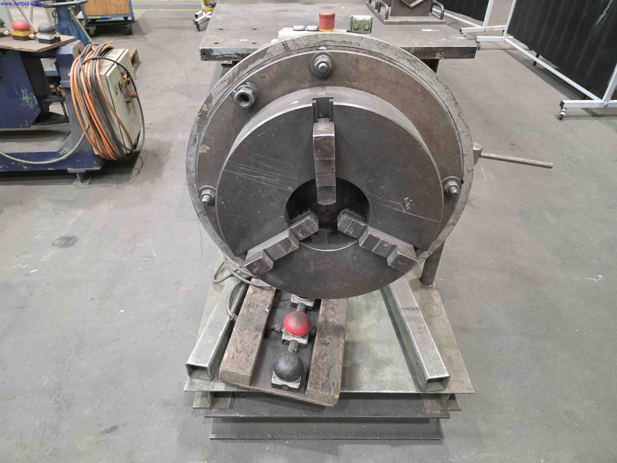 Machines and systems in the fields of plant engineering, boiler construction, environmental technology, waste water and waste treatment, large parts processing, welded constructions-3