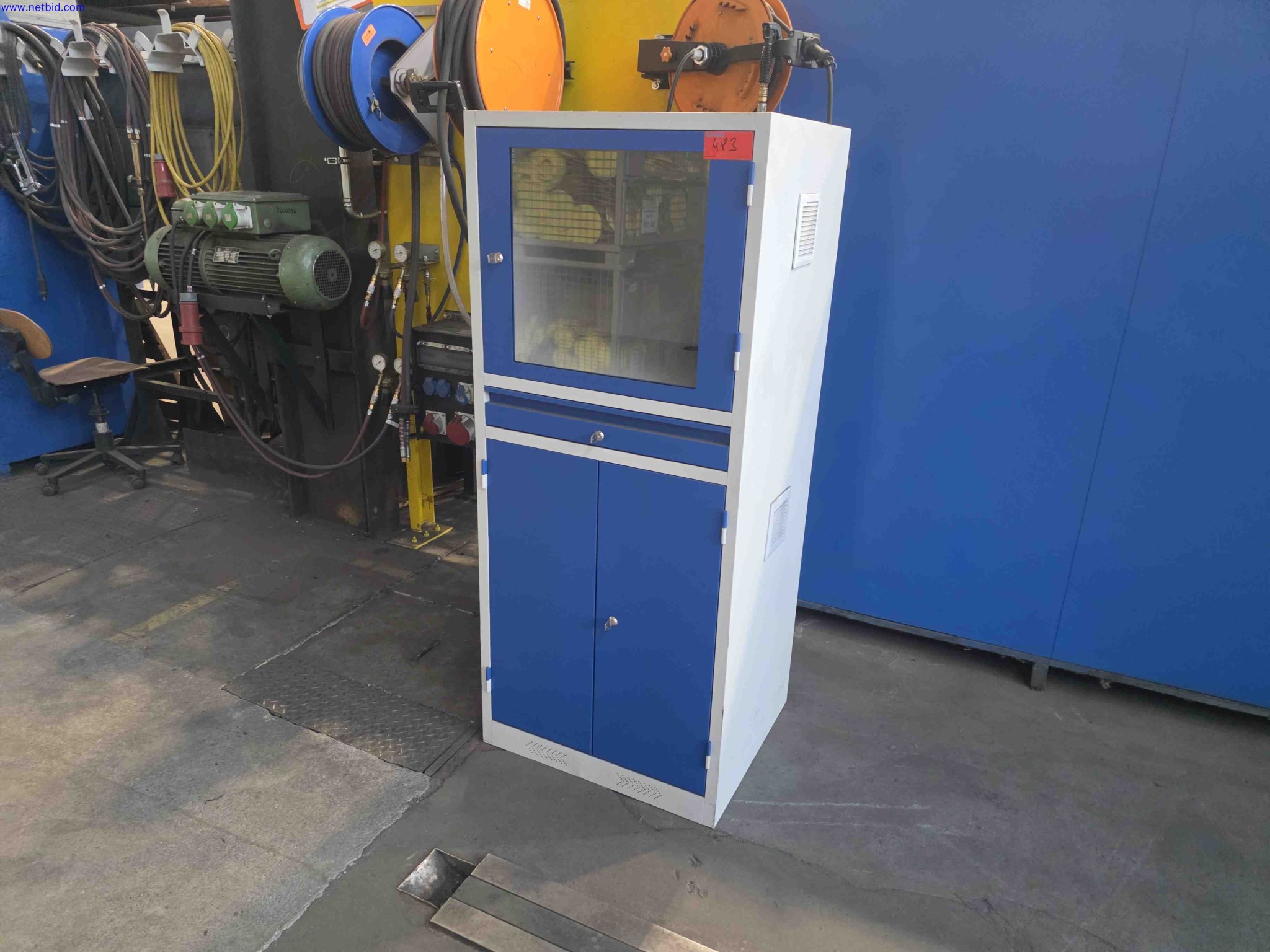 Machines et installations dans le domaine de la construction d'installations, de la chaudronnerie, de la technique environnementale, du traitement des eaux usées et des déchets, de l'usinage de grandes pièces, des constructions soudées-1