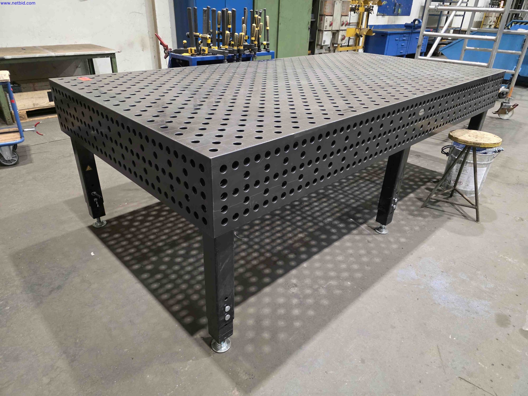 Machines and systems in the fields of plant engineering, boiler construction, environmental technology, waste water and waste treatment, large parts processing, welded constructions-2