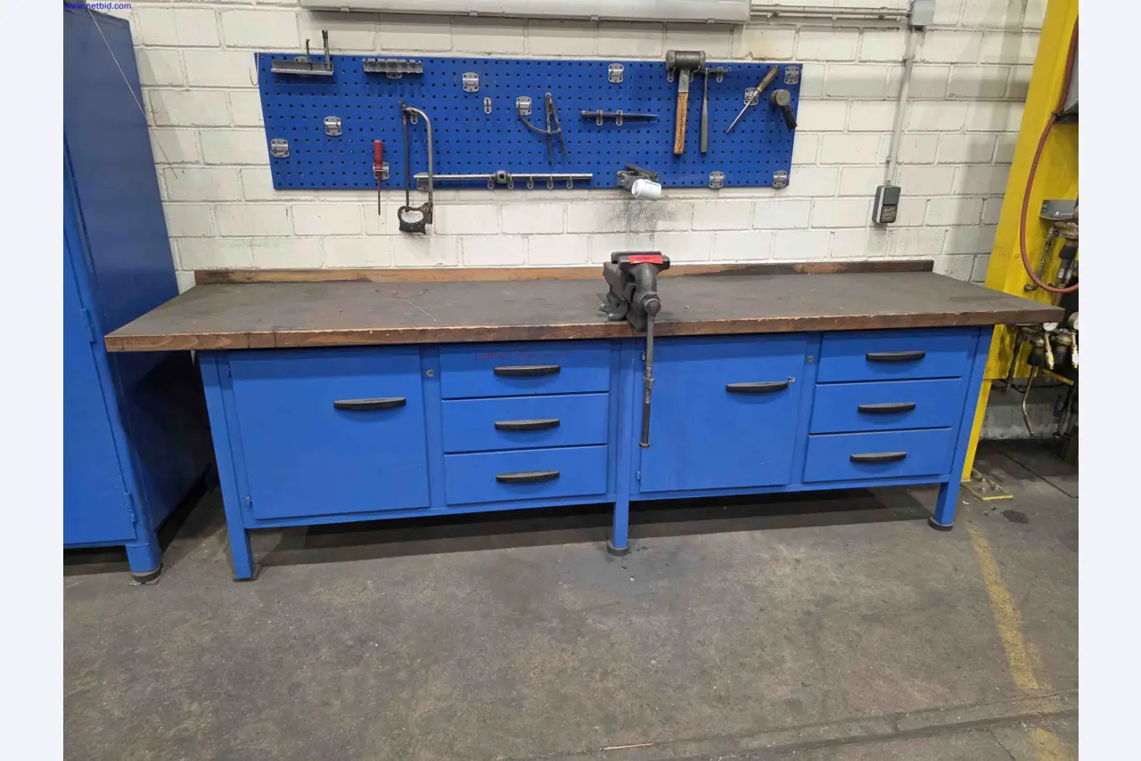 Machines et installations dans le domaine de la construction d'installations, de la chaudronnerie, de la technique environnementale, du traitement des eaux usées et des déchets, de l'usinage de grandes pièces, des constructions soudées-2