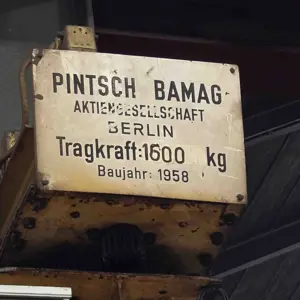 Pillar jib crane Pintsch Bamag