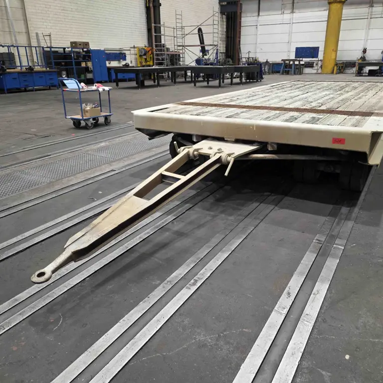 Heavy-duty transport trolley