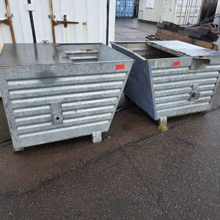 3 Dumpsters (household waste, packaging, waste paper)