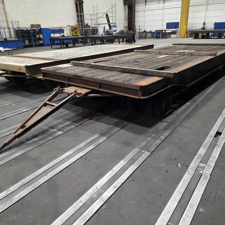 Heavy-duty transport trolley