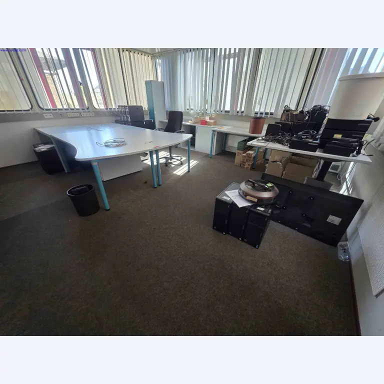 Stroje a zařízení v oborech strojírenství, kotlářství, technologie ochrany životního prostředí, zpracování odpadních vod a odpadů, zpracování velkých dílů, svařované konstrukce.-1