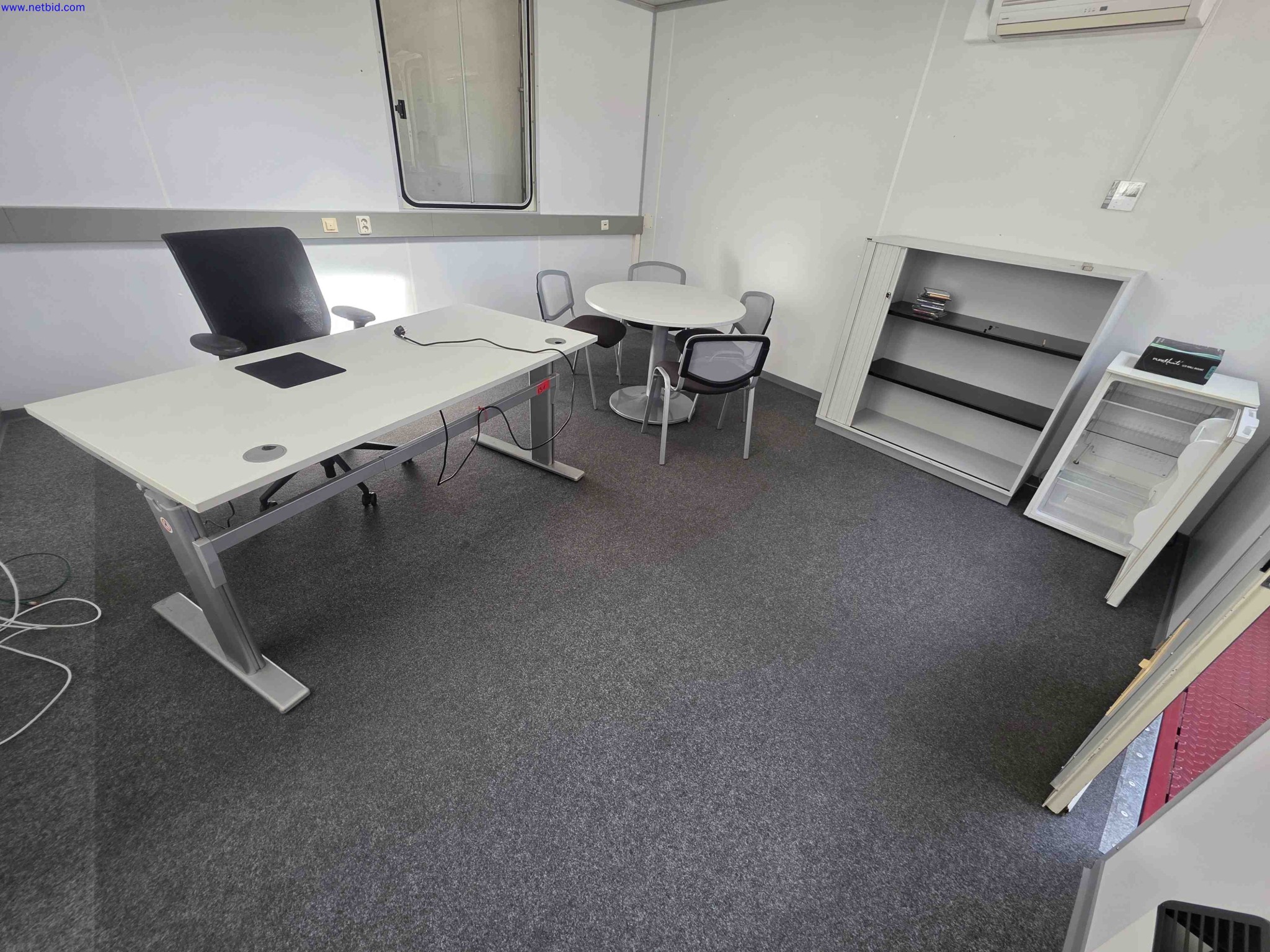 Maszyny i systemy w dziedzinie inżynierii instalacji, budowy kotłów, technologii ochrony środowiska, oczyszczania ścieków i odpadów, obróbki dużych części, konstrukcji spawanych.-1