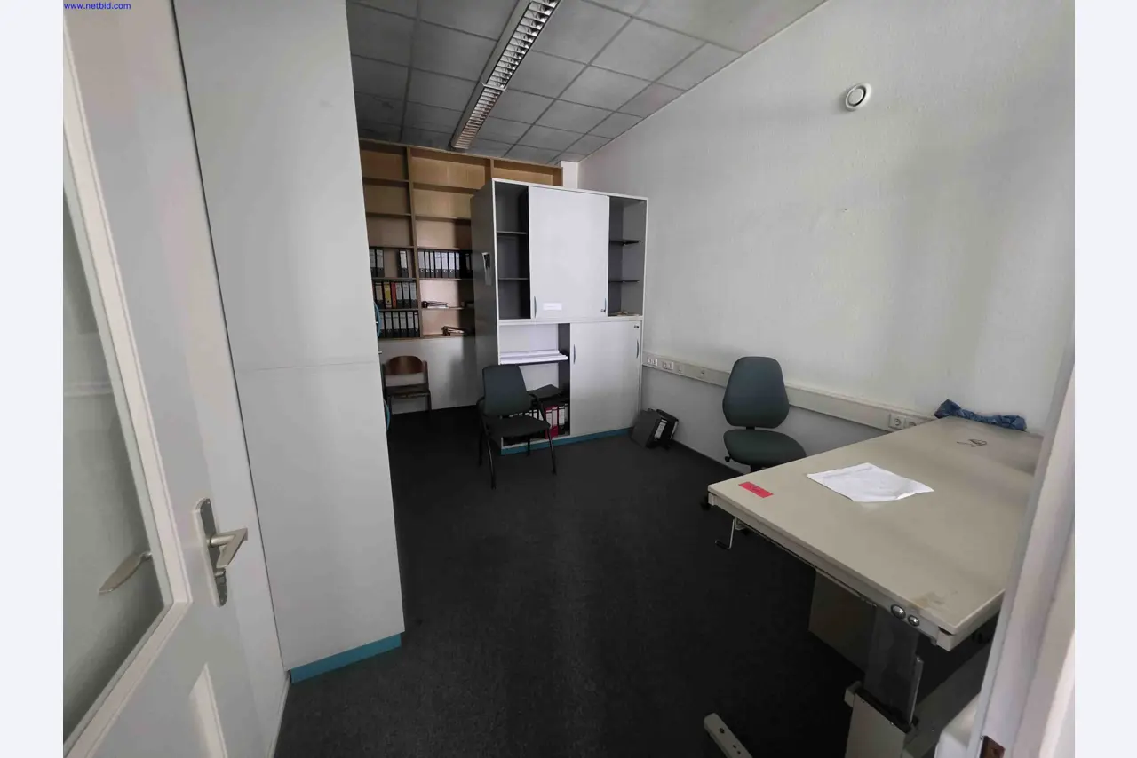 Maszyny i systemy w dziedzinie inżynierii instalacji, budowy kotłów, technologii ochrony środowiska, oczyszczania ścieków i odpadów, obróbki dużych części, konstrukcji spawanych.-2