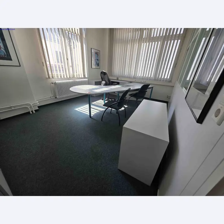 Maszyny i systemy w dziedzinie inżynierii instalacji, budowy kotłów, technologii ochrony środowiska, oczyszczania ścieków i odpadów, obróbki dużych części, konstrukcji spawanych.-5